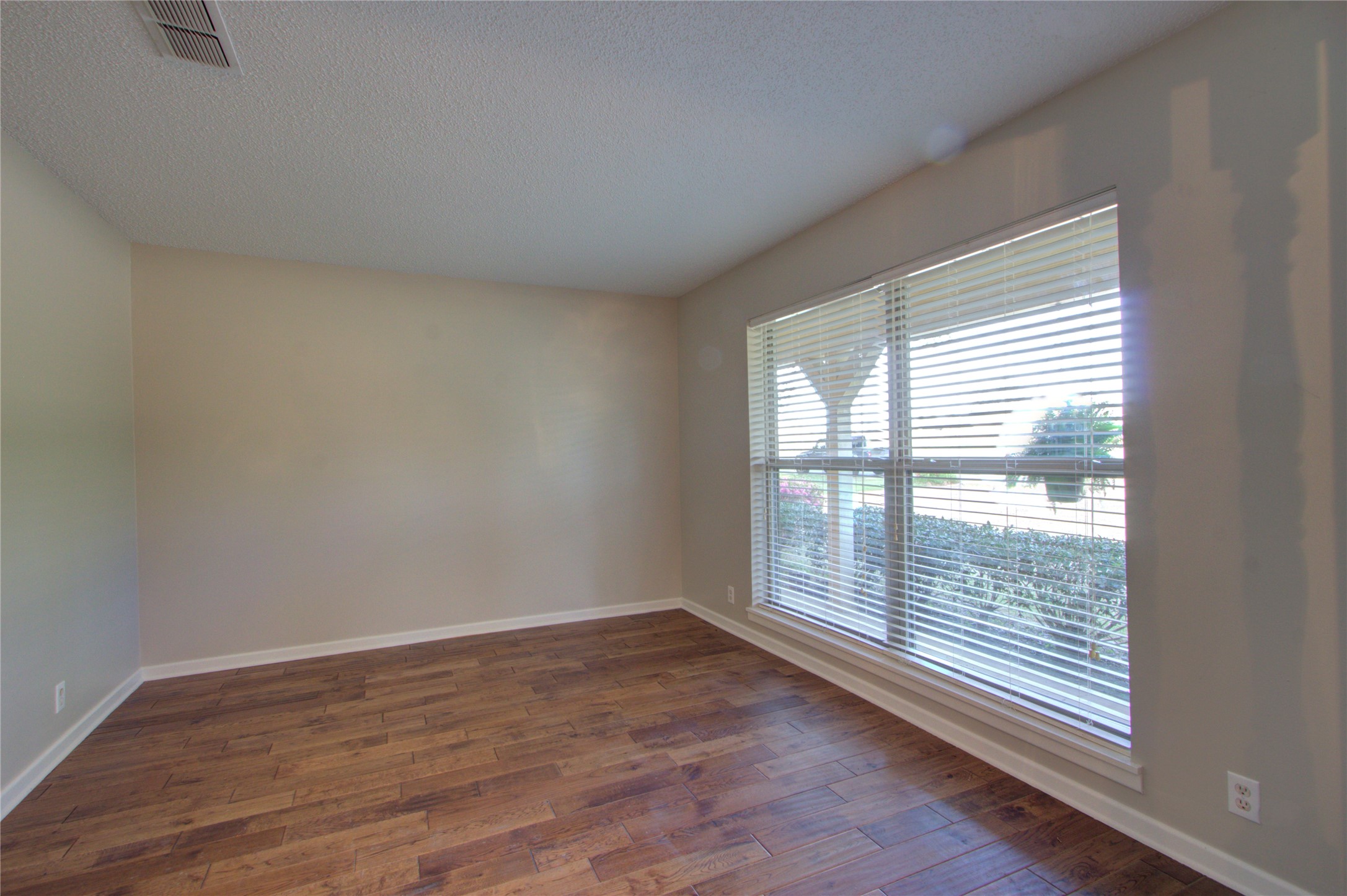 4207 Hazel Street Texarkana TX 75503