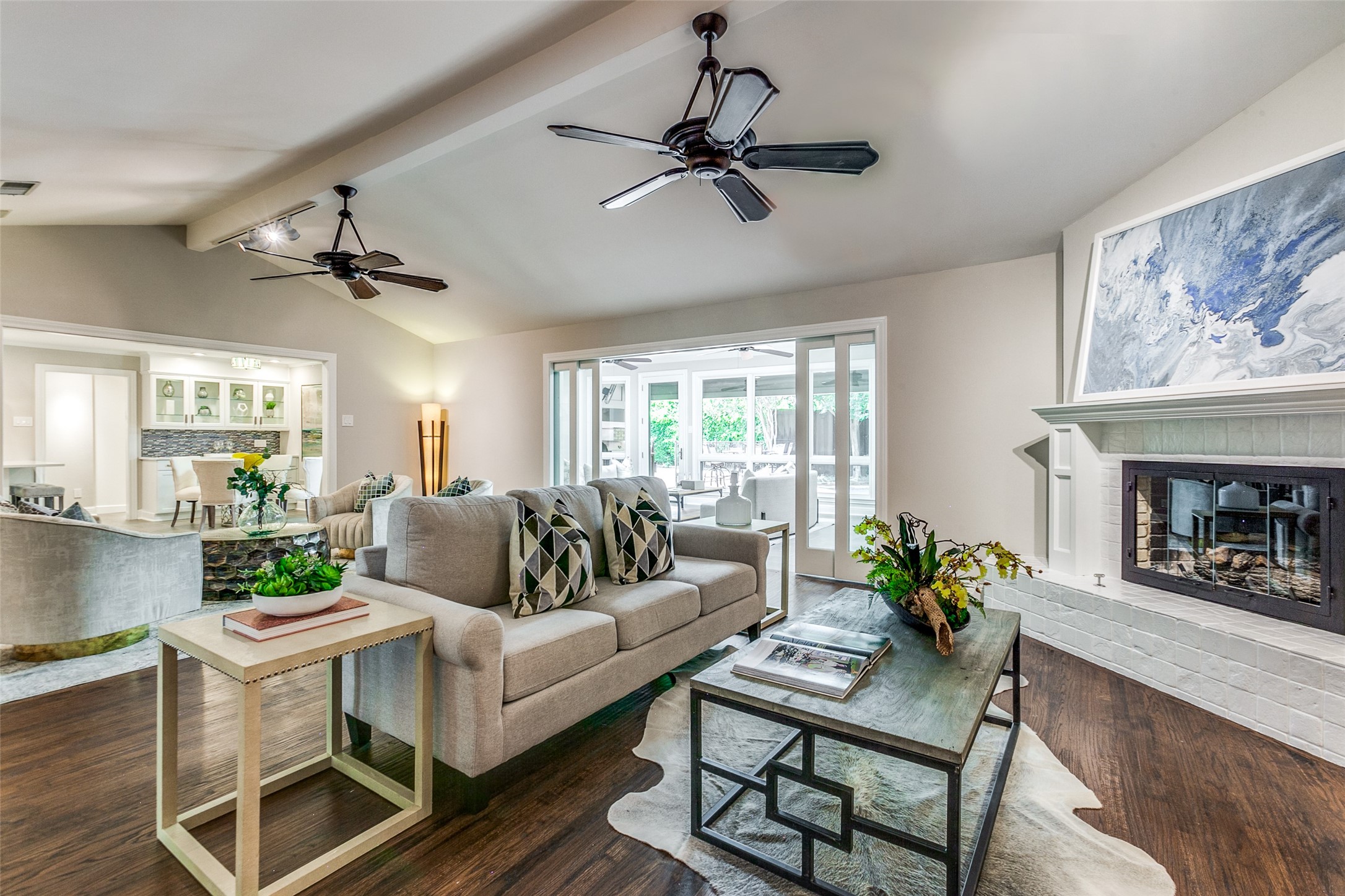 3823 Waldorf Circle Dallas TX 75229