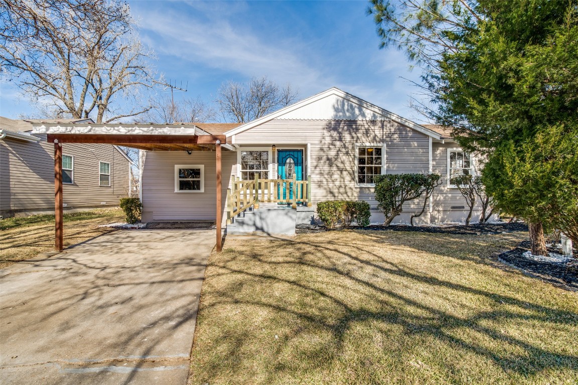 2839 Ruidosa Avenue Dallas TX 75228