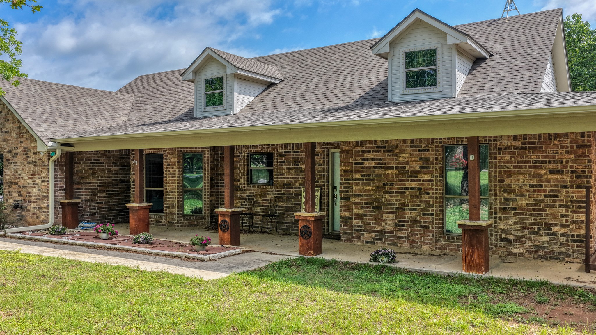 115 Deerfield Road Paradise TX 76073