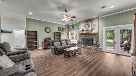 115 Deerfield Road Paradise TX 76073