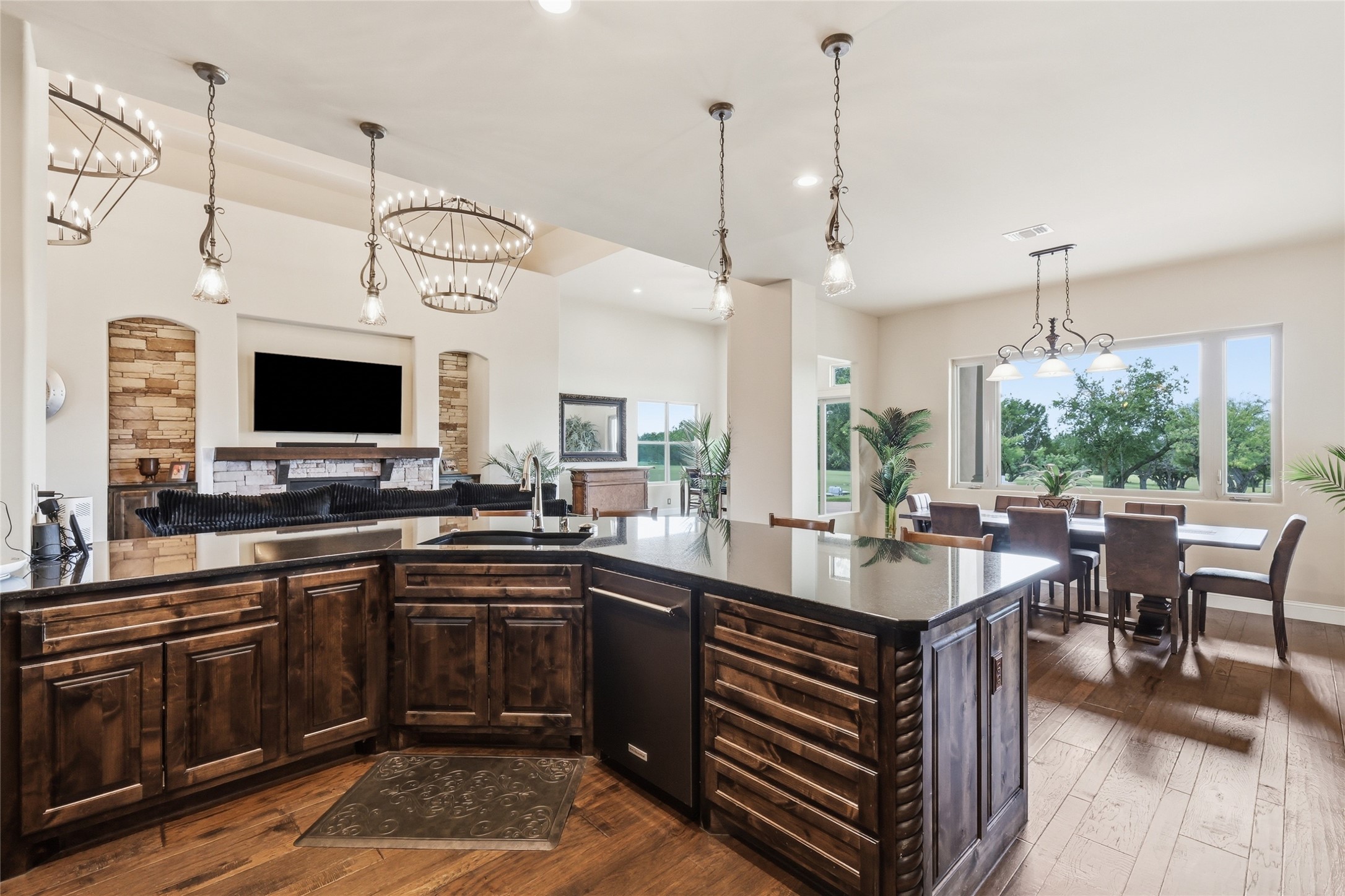 158 Private Road 2656 Walnut Springs TX 76690
