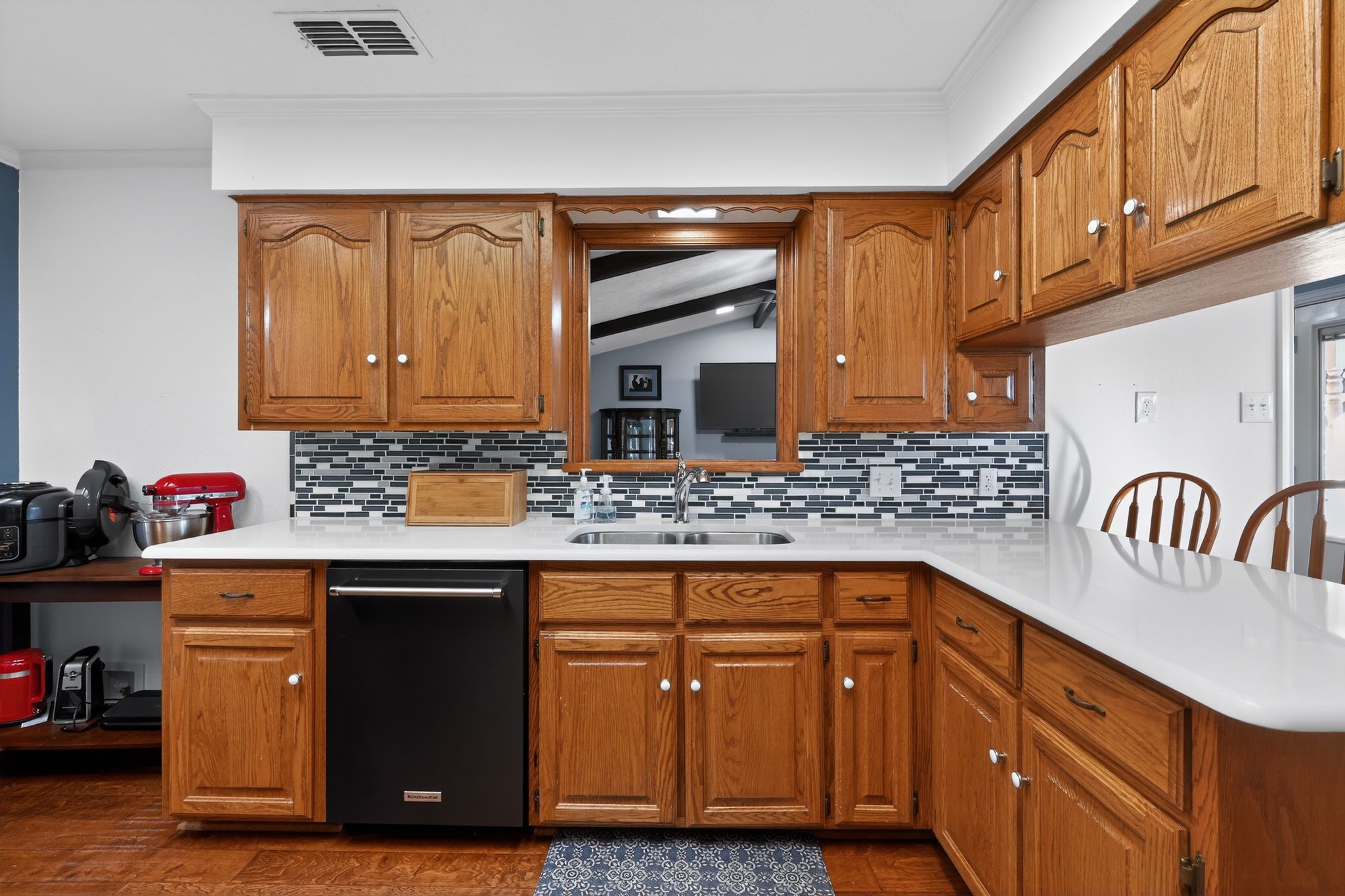 212 Edgewood Drive Highland Village TX 75077