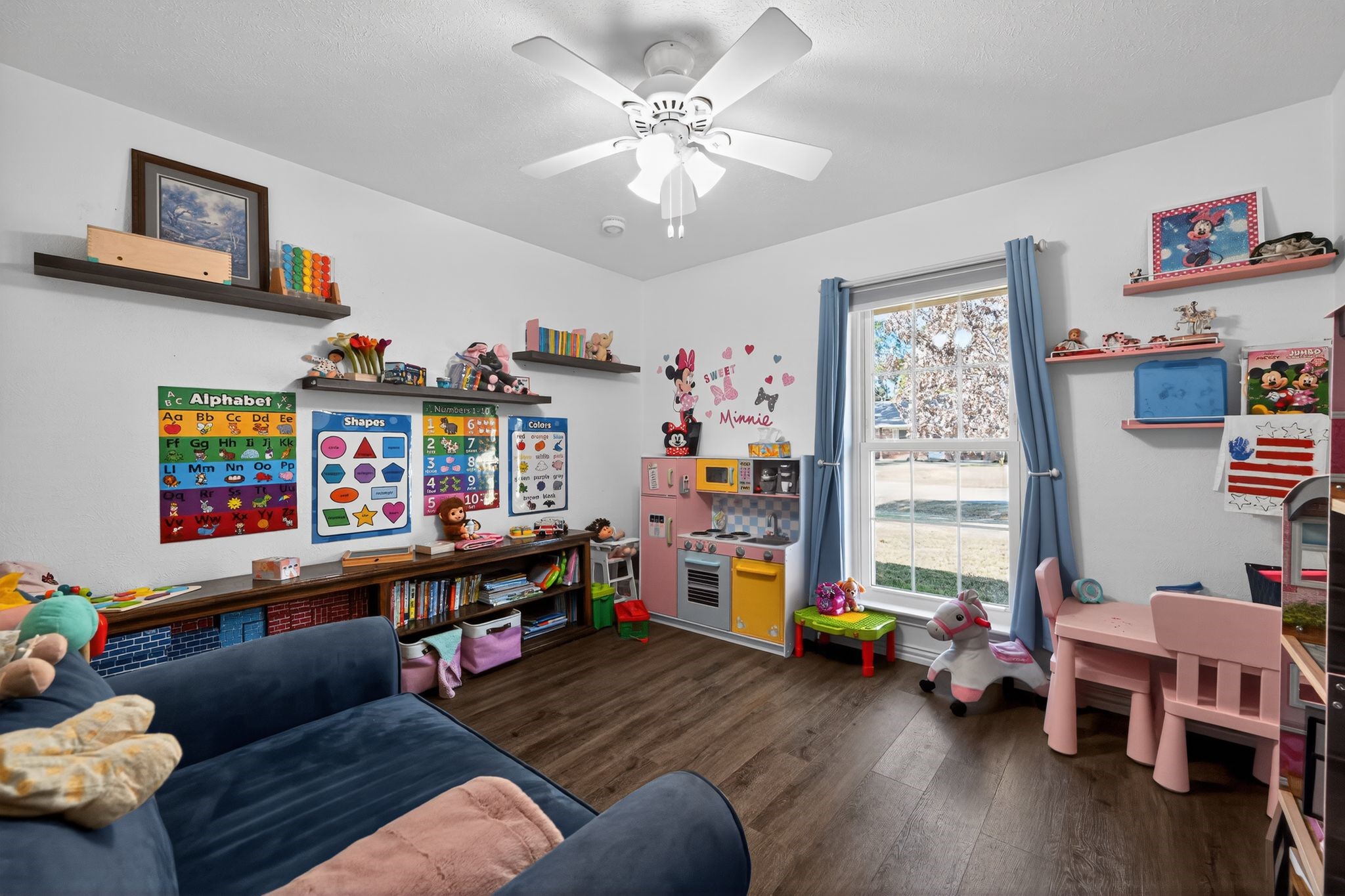 212 Edgewood Drive Highland Village TX 75077