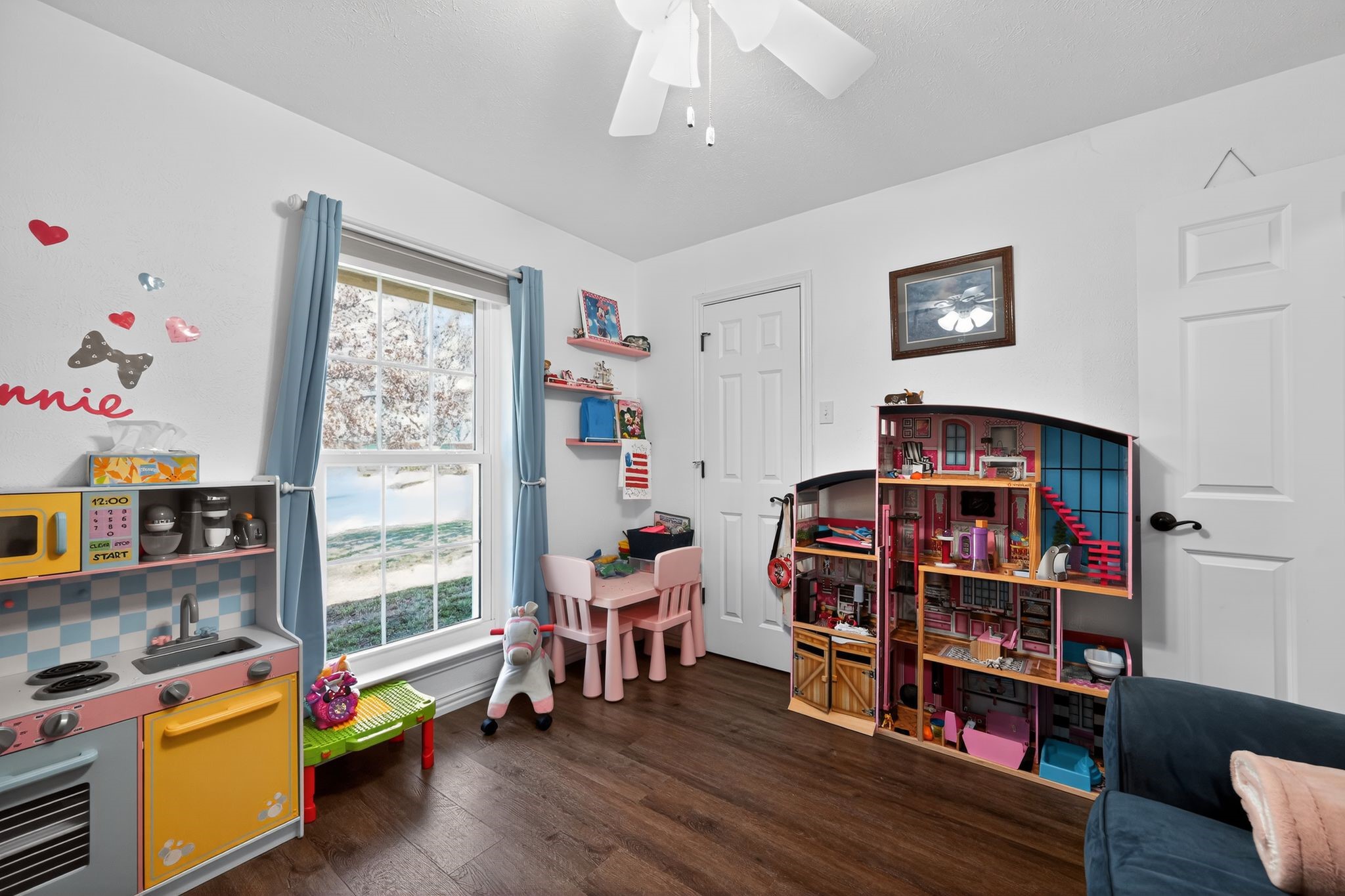 212 Edgewood Drive Highland Village TX 75077