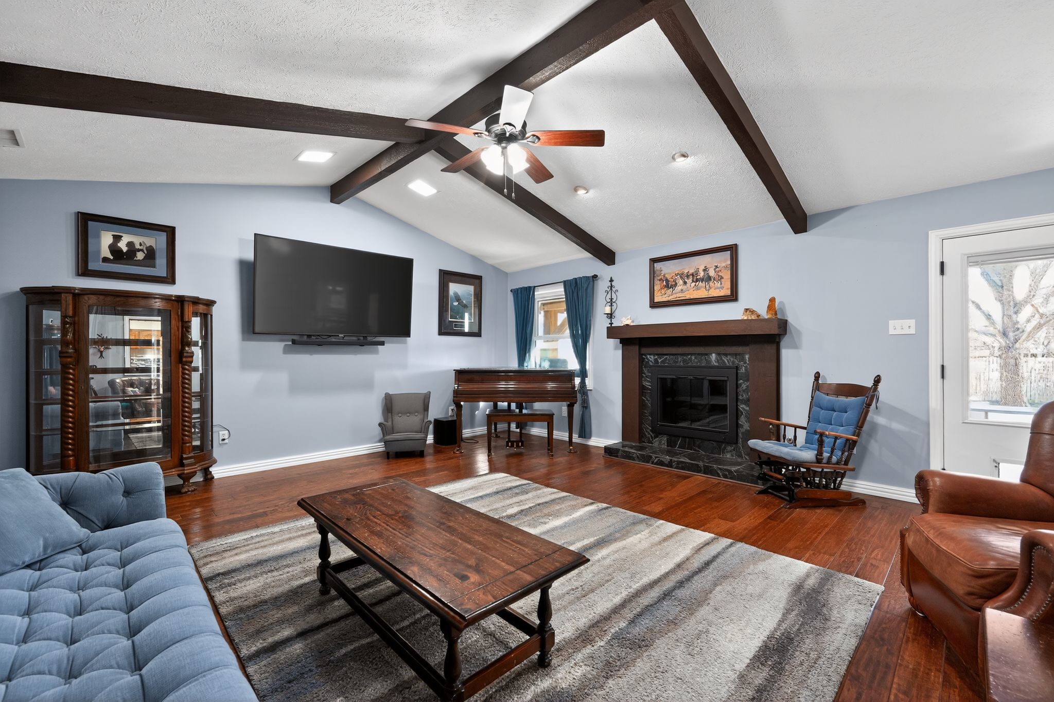 212 Edgewood Drive Highland Village TX 75077