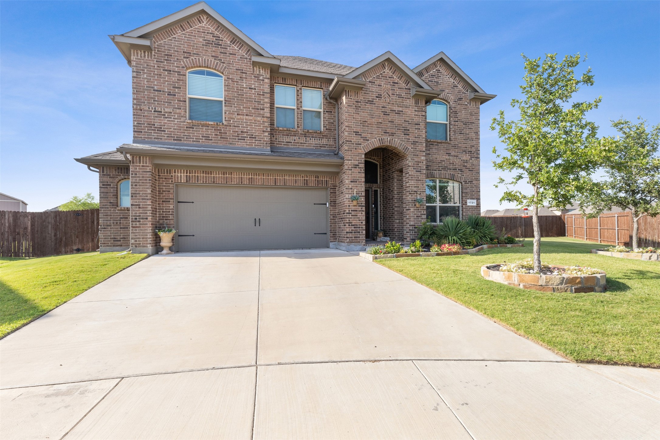 1721 Damascus Court Granbury TX 76049