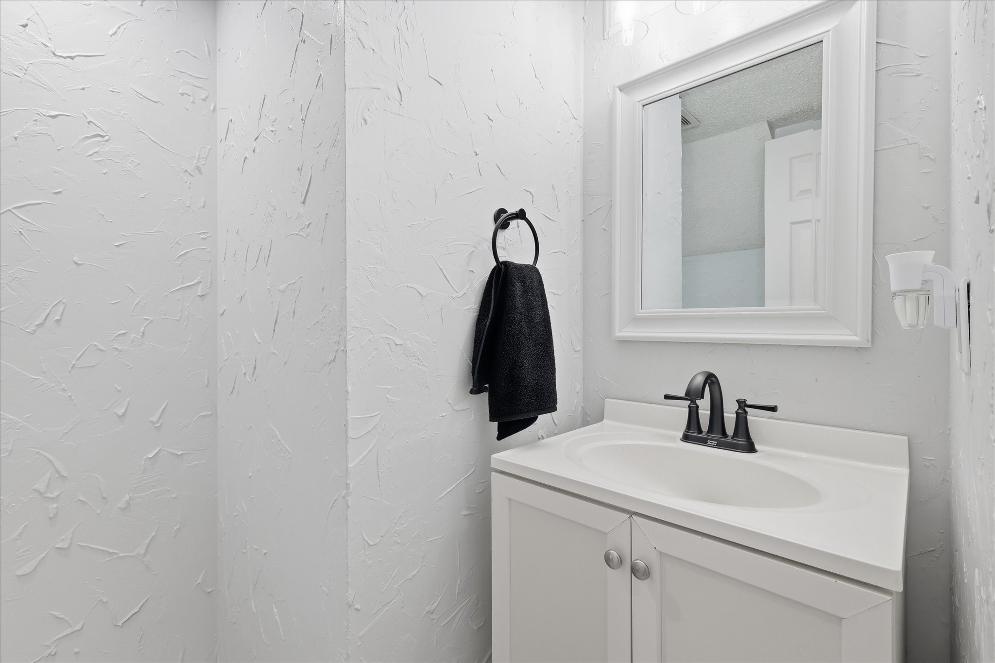 2211 Cromwell Drive Arlington TX 76018