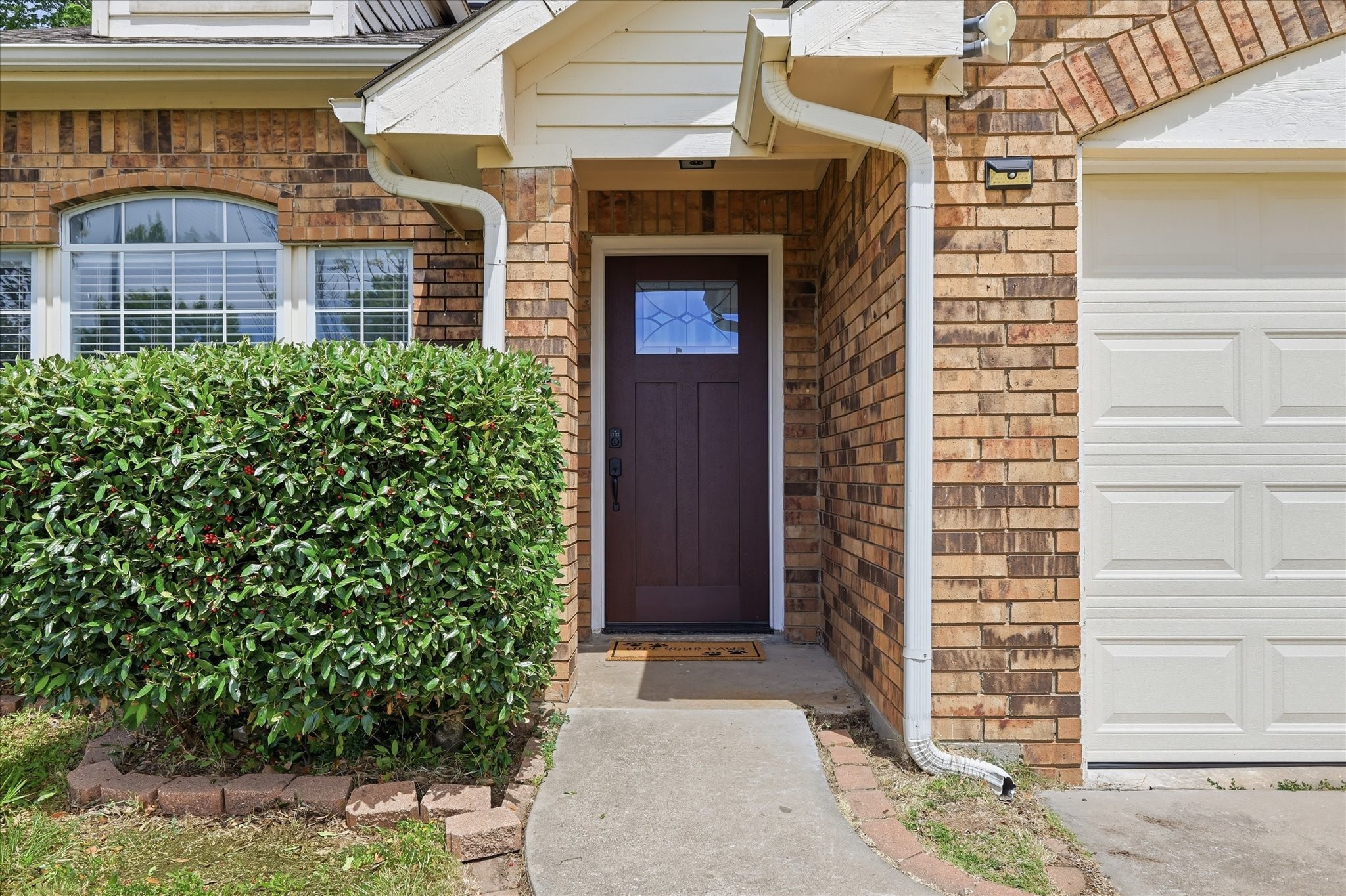 2211 Cromwell Drive Arlington TX 76018