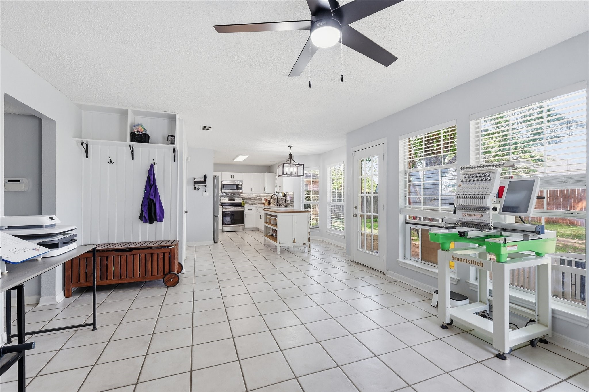 2211 Cromwell Drive Arlington TX 76018