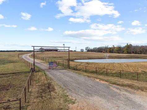 1050 County Road 5025 Trenton TX 75452