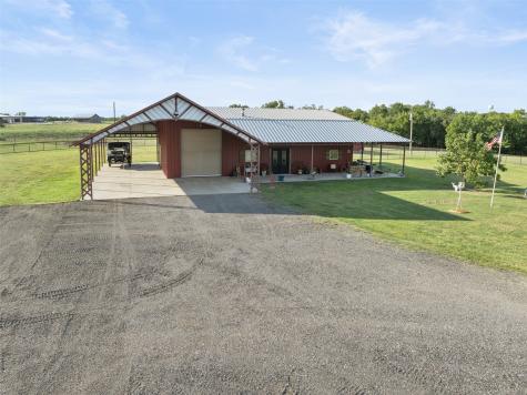 1050 County Road 5025 Trenton TX 75452