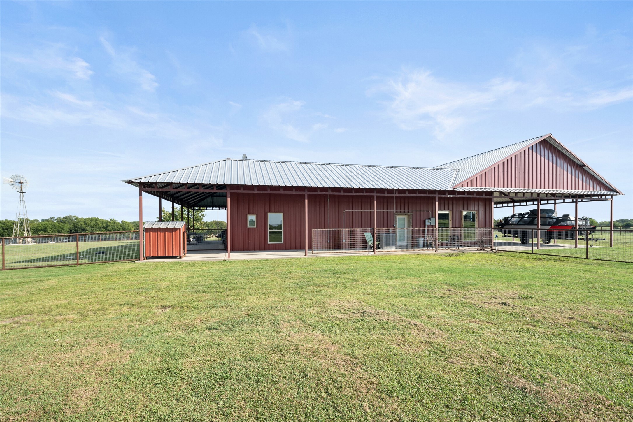 1050 County Road 5025 Trenton TX 75452