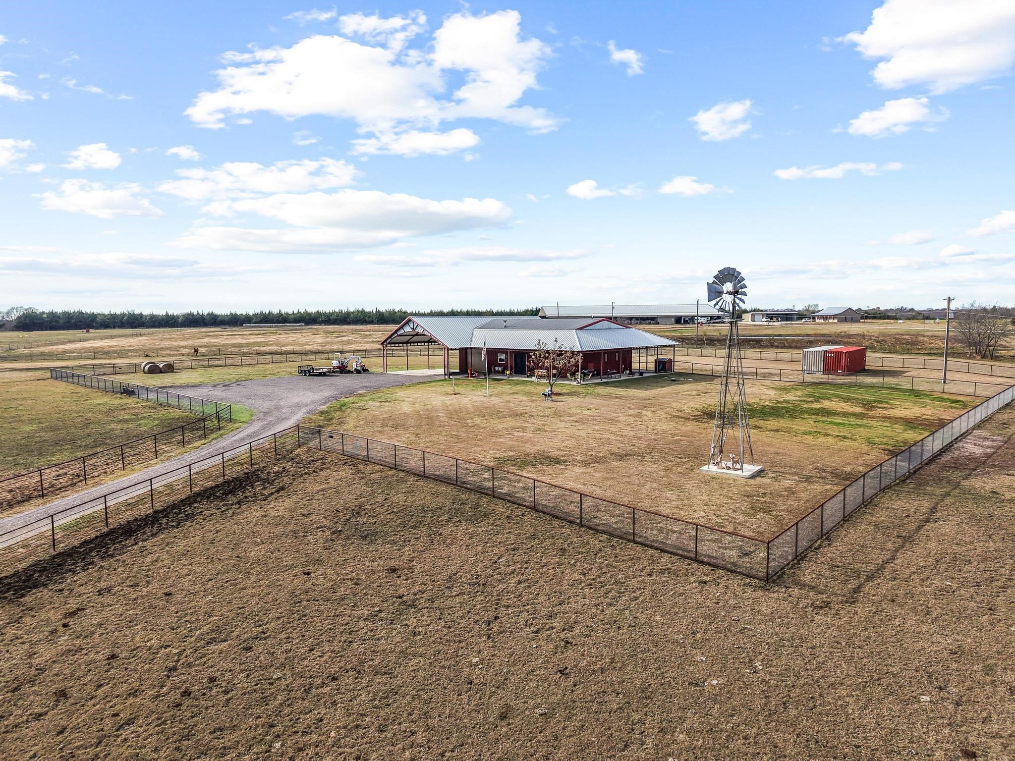1050 County Road 5025 Trenton TX 75452