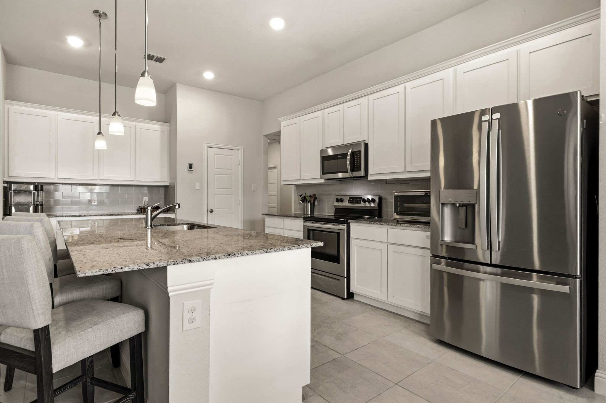 6912 Capella Park Avenue Dallas TX 75236