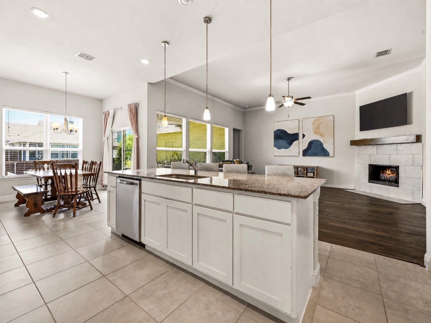 6912 Capella Park Avenue Dallas TX 75236