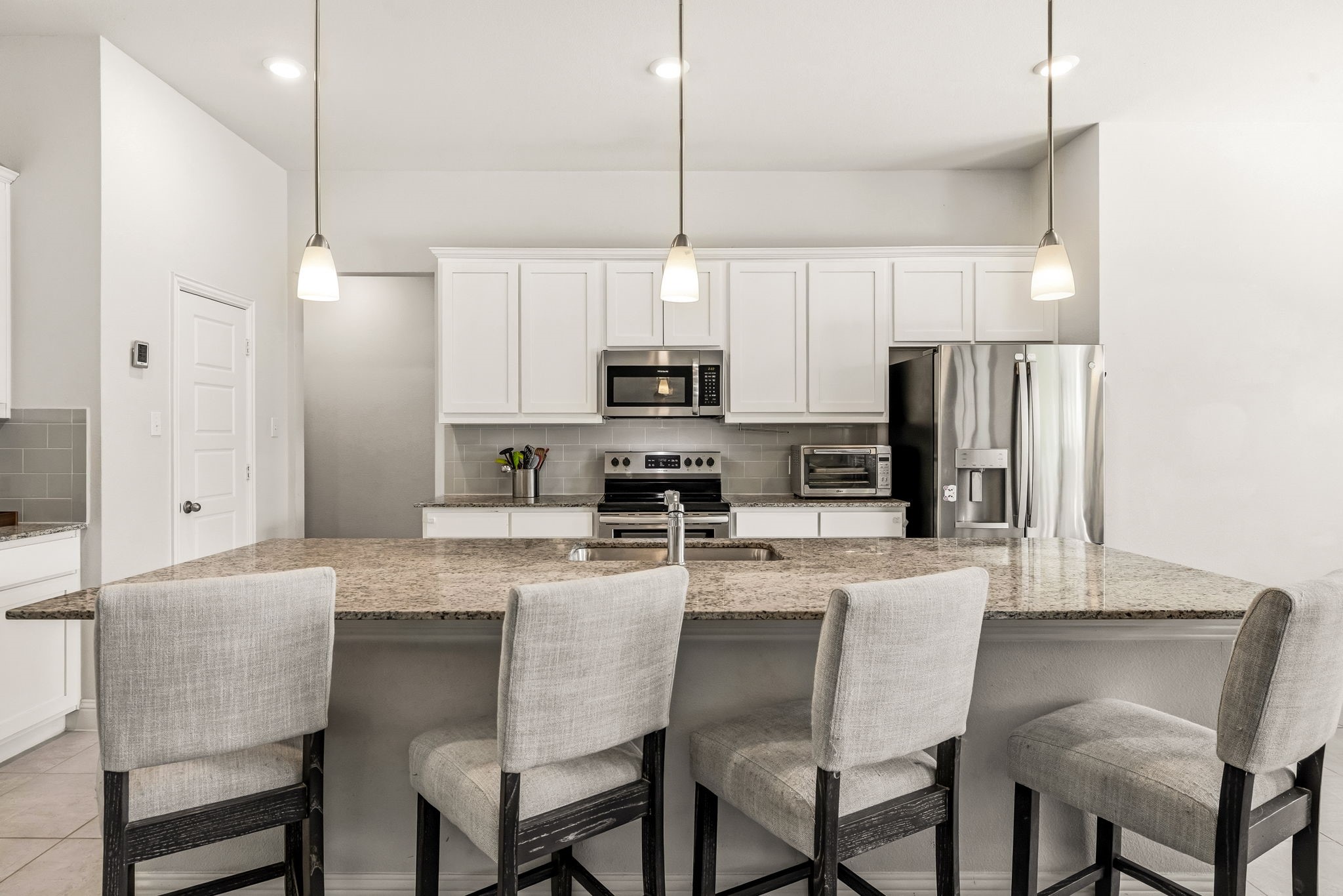 6912 Capella Park Avenue Dallas TX 75236