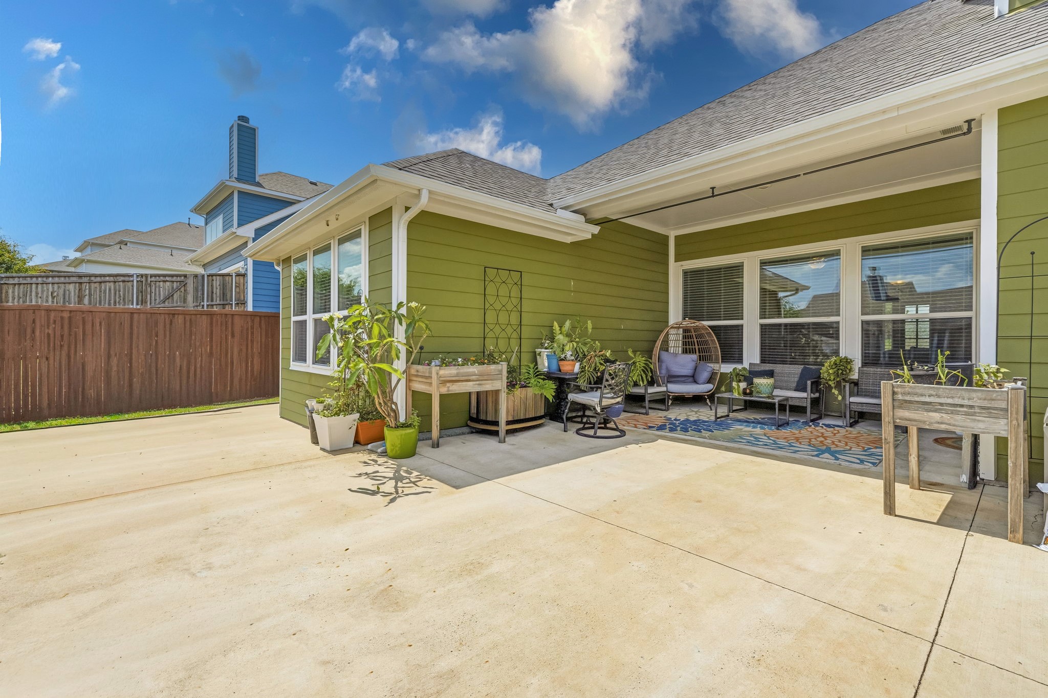 6912 Capella Park Avenue Dallas TX 75236