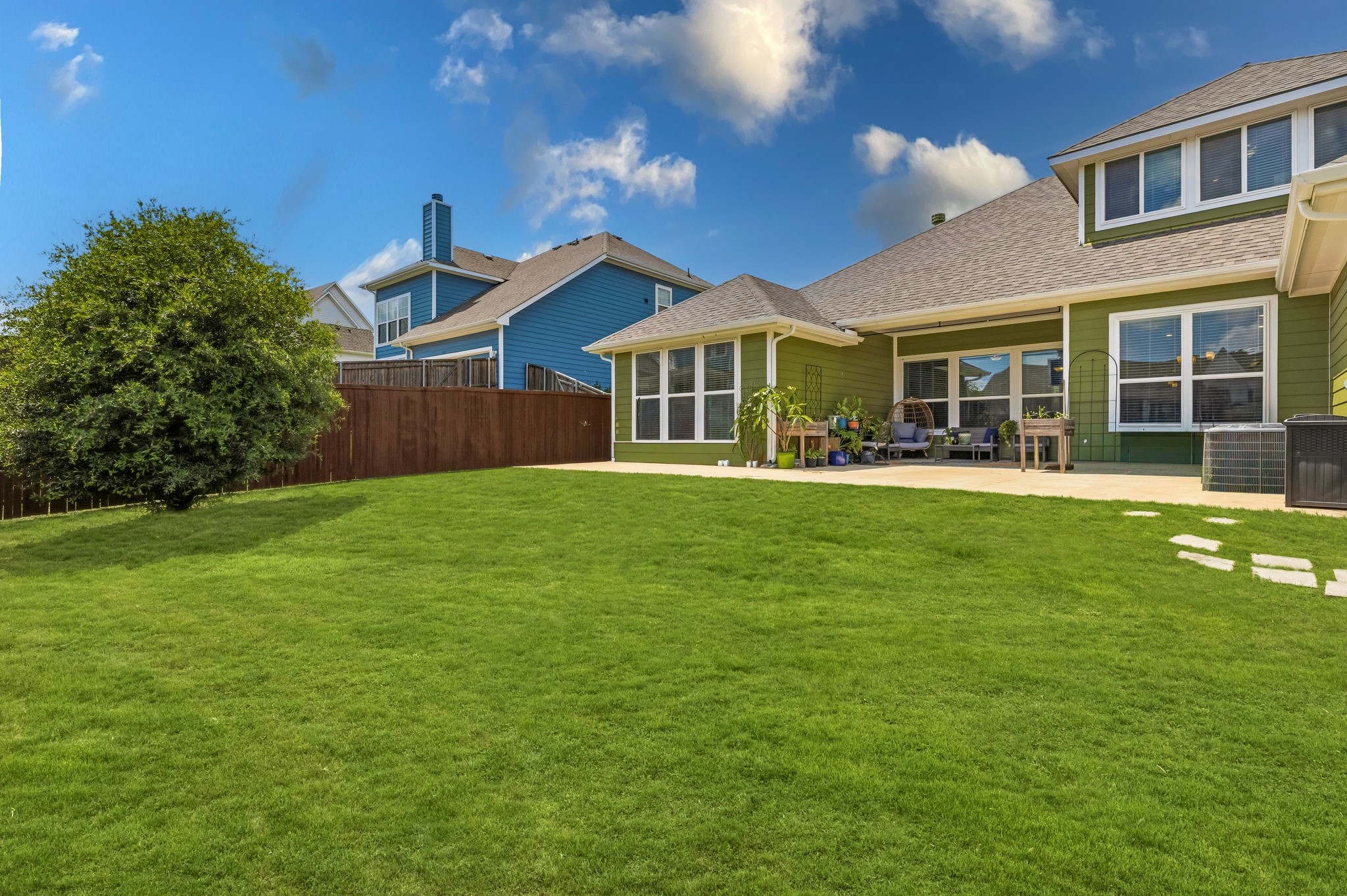 6912 Capella Park Avenue Dallas TX 75236