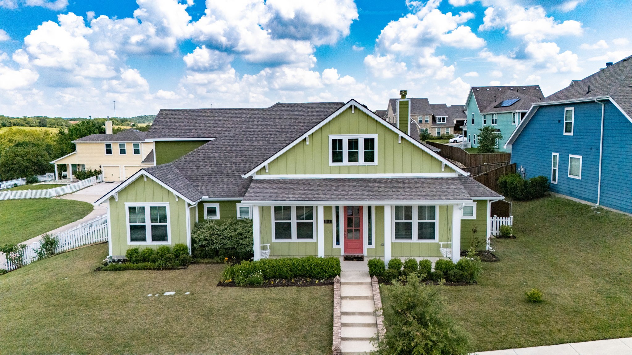 6912 Capella Park Avenue Dallas TX 75236