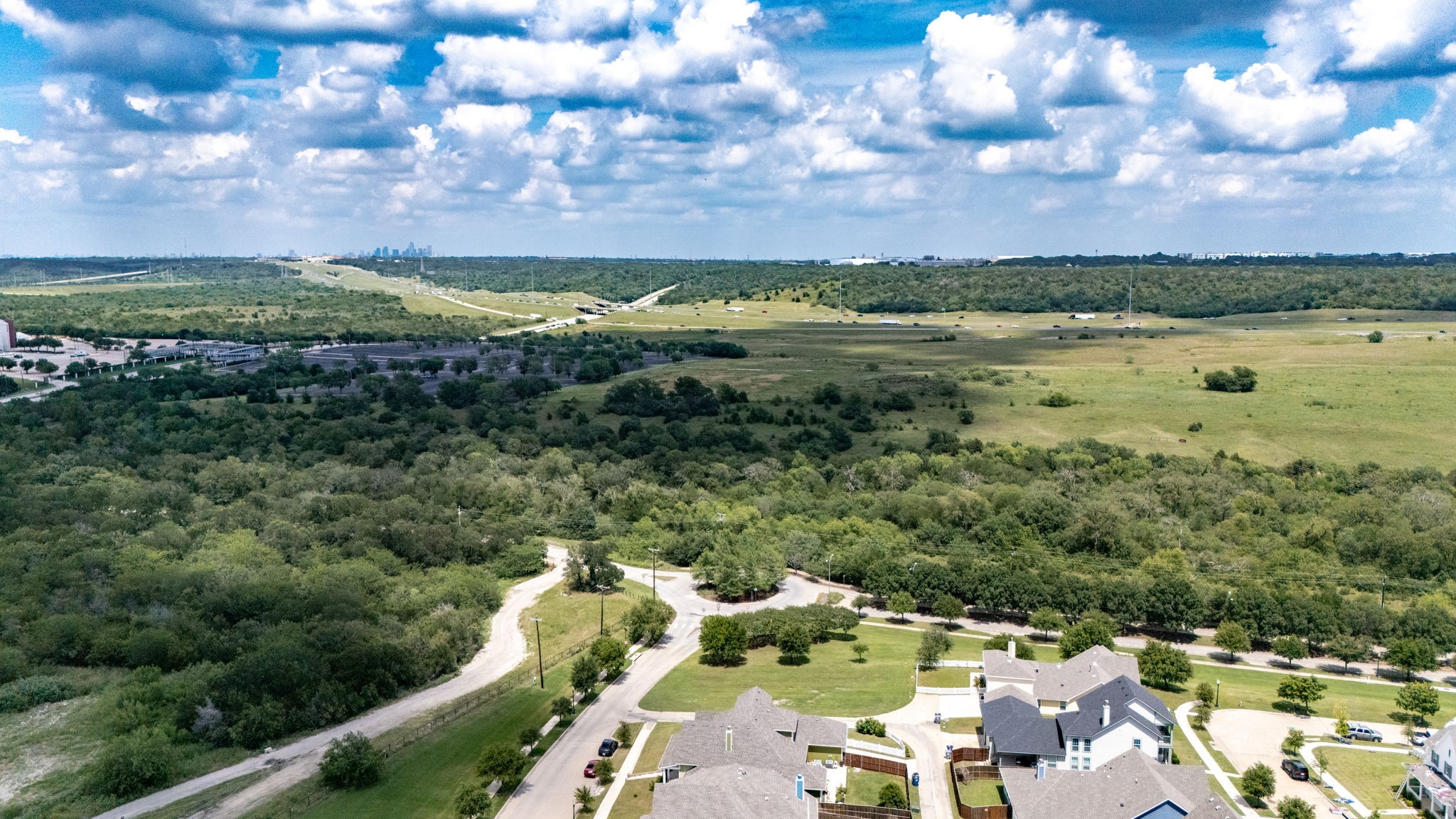 6912 Capella Park Avenue Dallas TX 75236