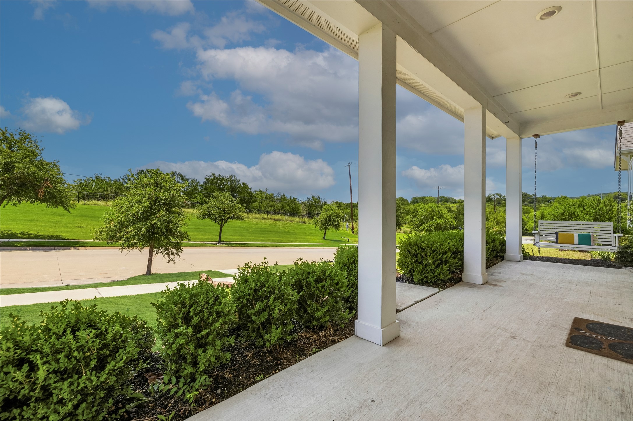 6912 Capella Park Avenue Dallas TX 75236