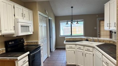 1725 Glencairn Lane Lewisville TX 75067
