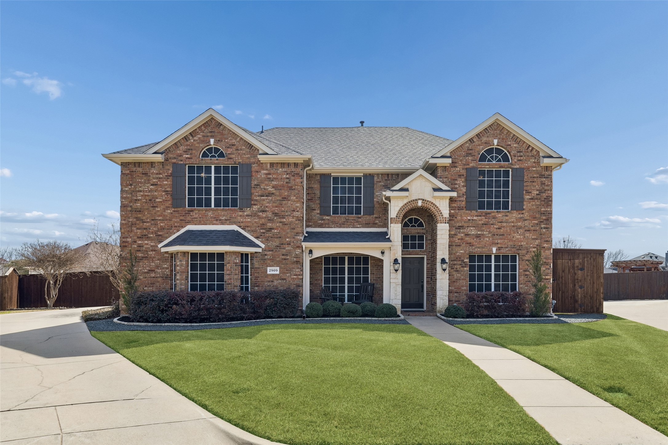 2909 Rockford Court Mansfield TX 76063
