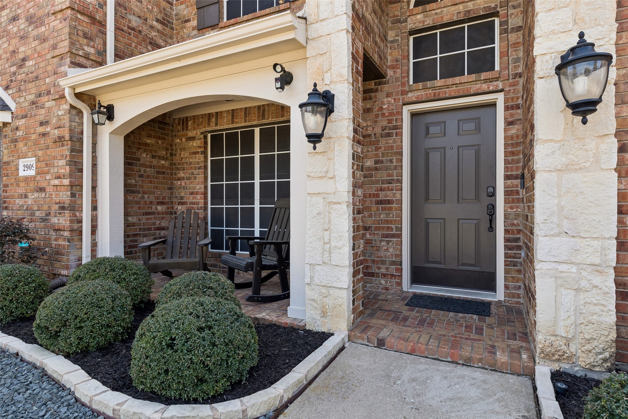 2909 Rockford Court Mansfield TX 76063