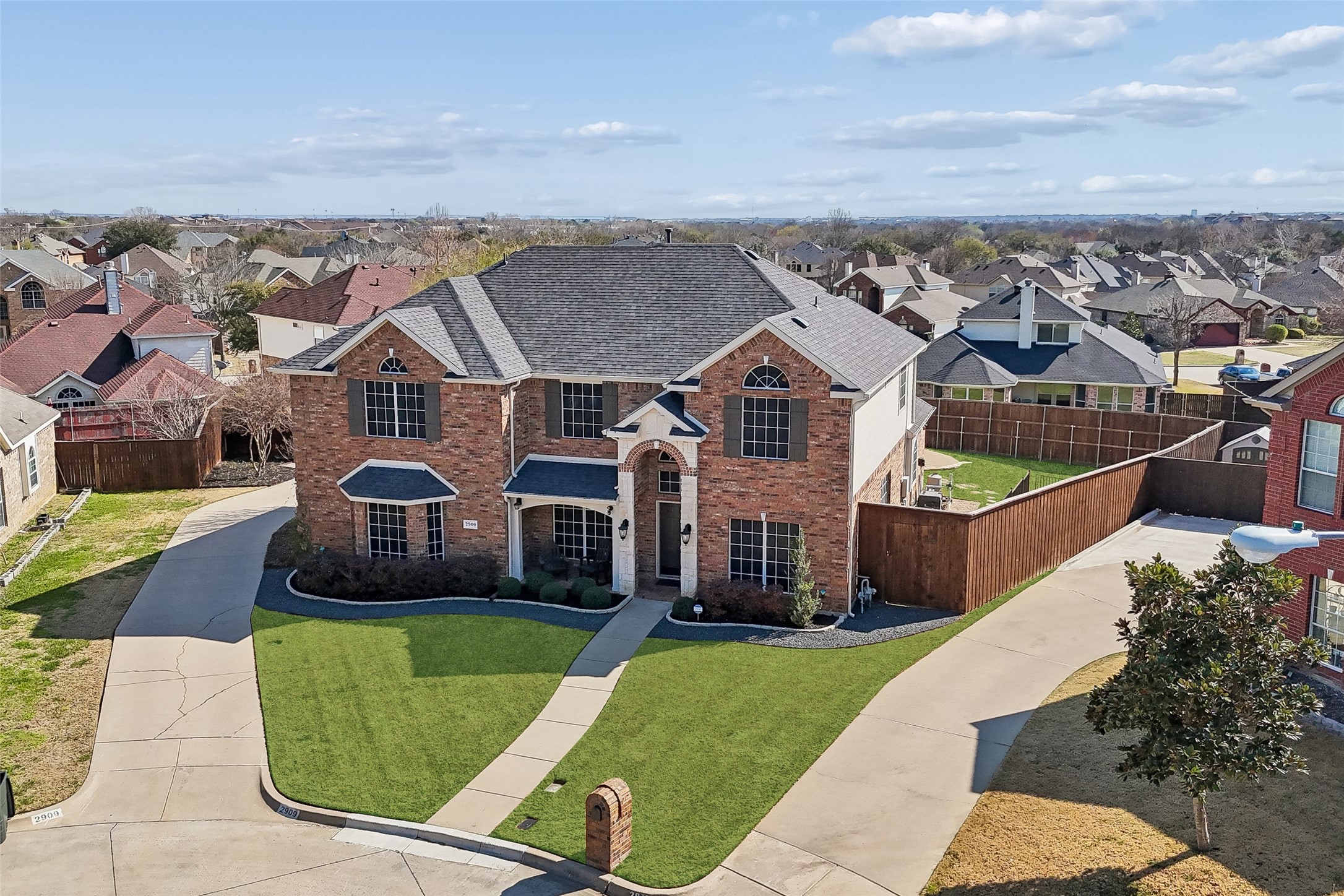 2909 Rockford Court Mansfield TX 76063