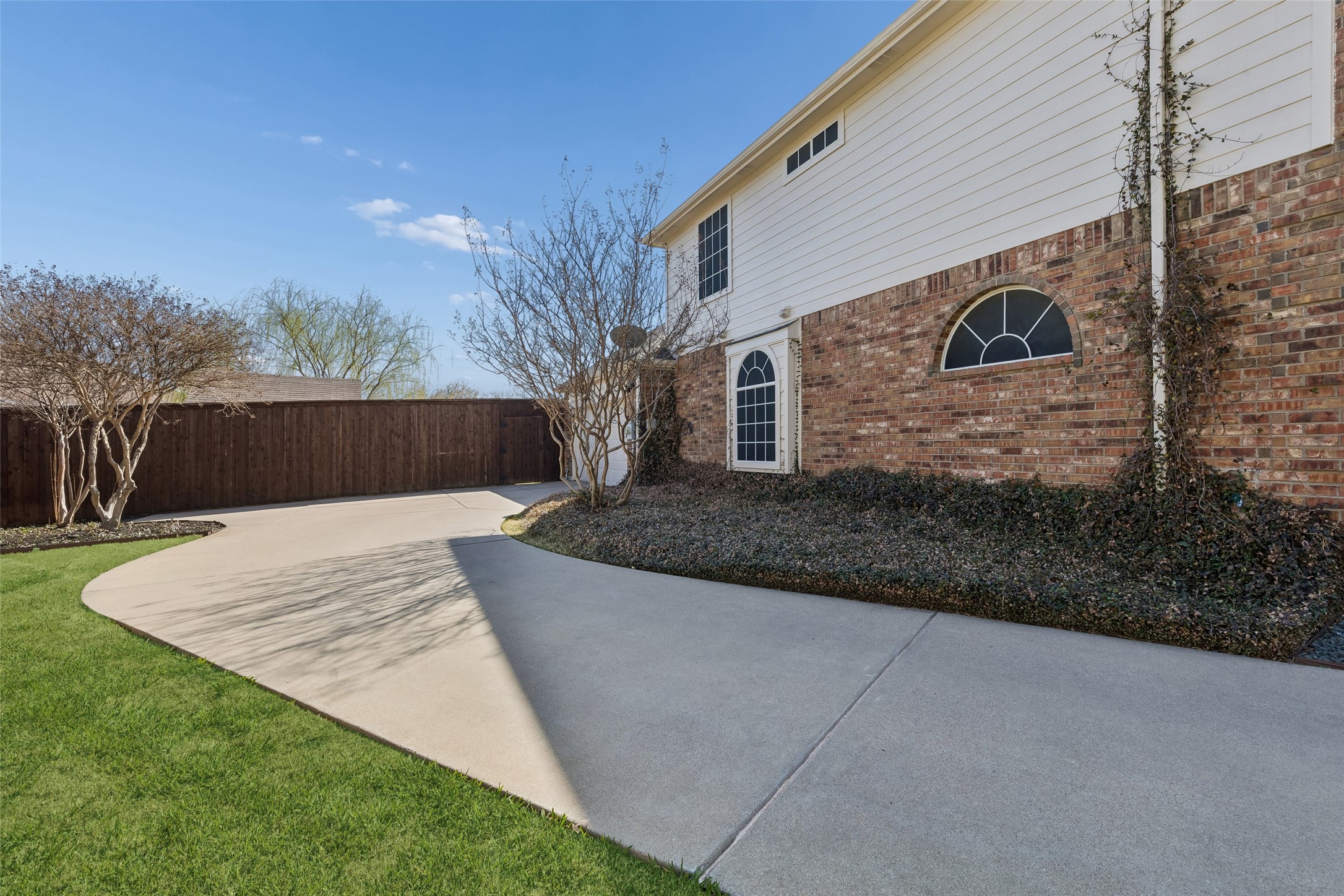 2909 Rockford Court Mansfield TX 76063