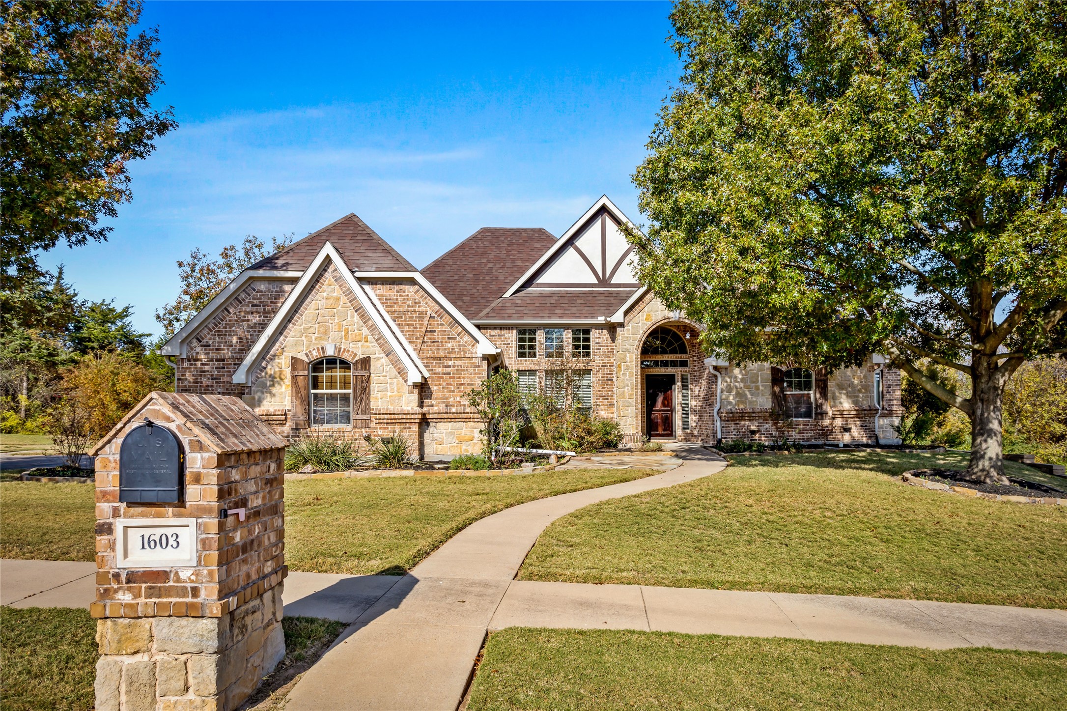 1603 Moreland Drive Sherman TX 75090