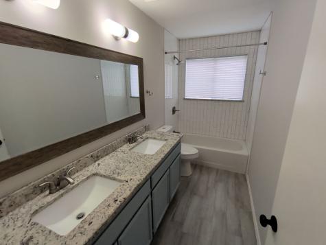 318 Spanish Moss Drive Arlington TX 76018