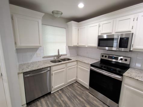 318 Spanish Moss Drive Arlington TX 76018