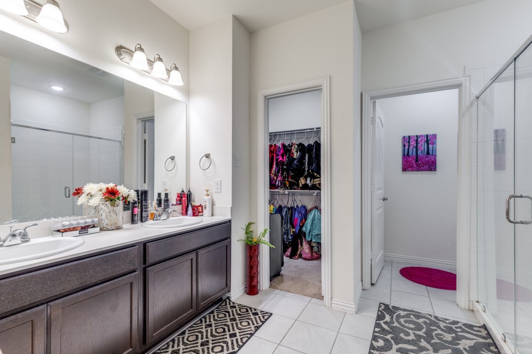 4627 Raleigh Dalton Road Dallas TX 75227