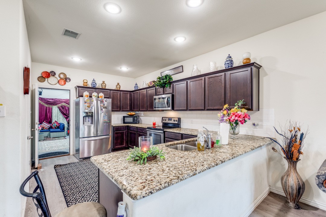 4627 Raleigh Dalton Road Dallas TX 75227