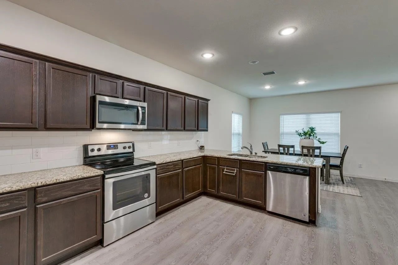 4627 Raleigh Dalton Road Dallas TX 75227