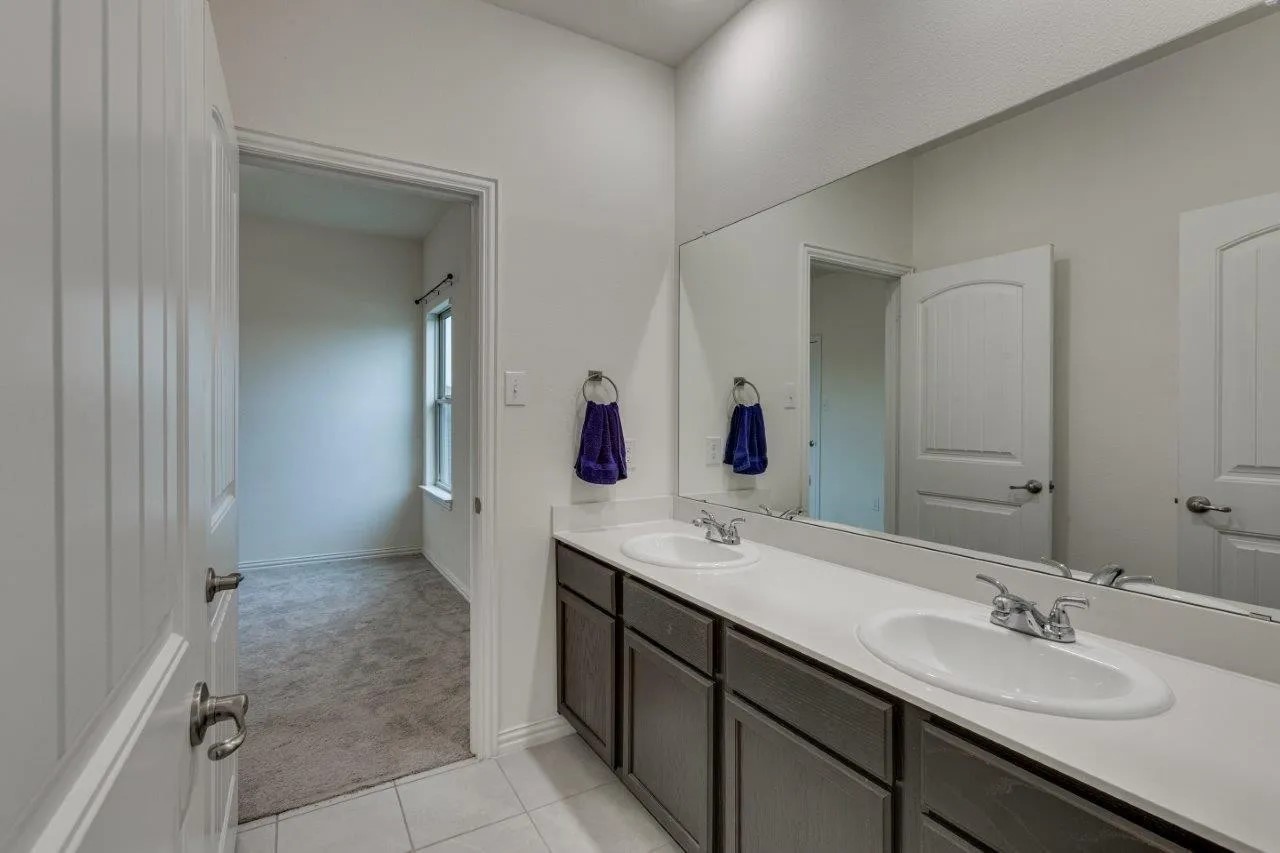 4627 Raleigh Dalton Road Dallas TX 75227