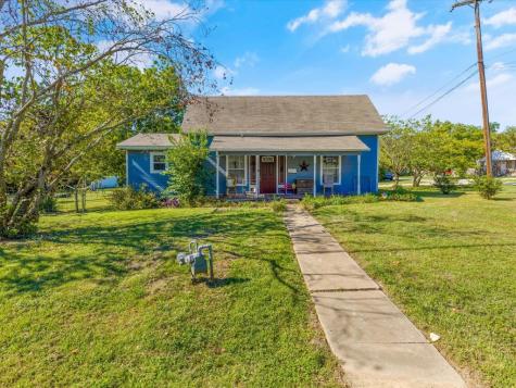 309 W Godley Avenue Godley TX 76044