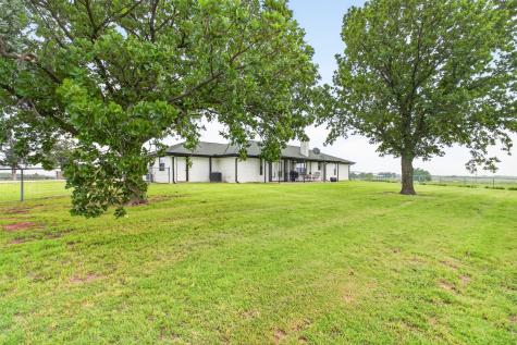 3914 Alamo Road Bowie TX 76230