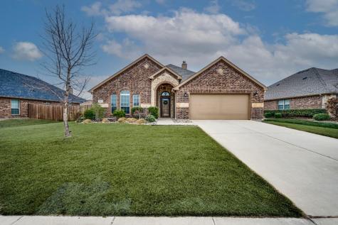 204 Hedgewood Drive Waxahachie TX 75165