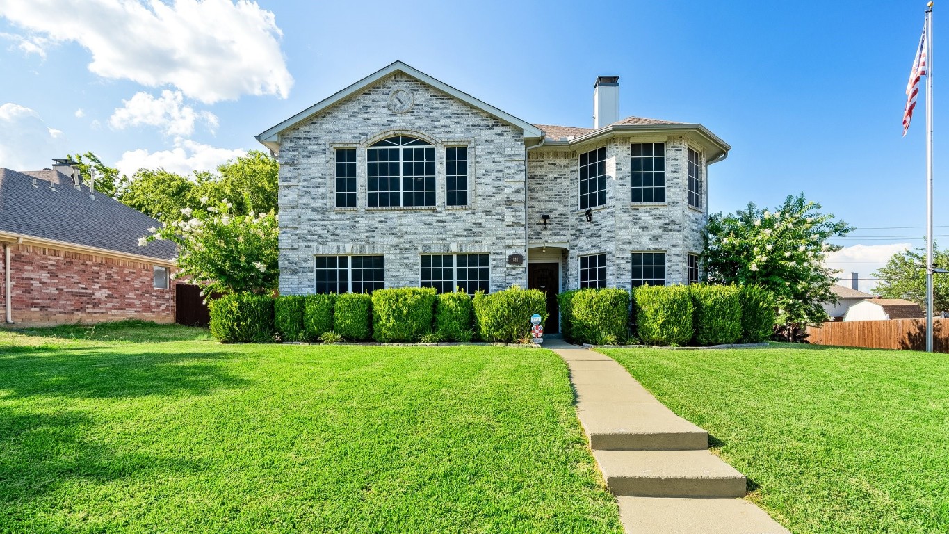 811 Foxwood Lane Wylie TX 75098