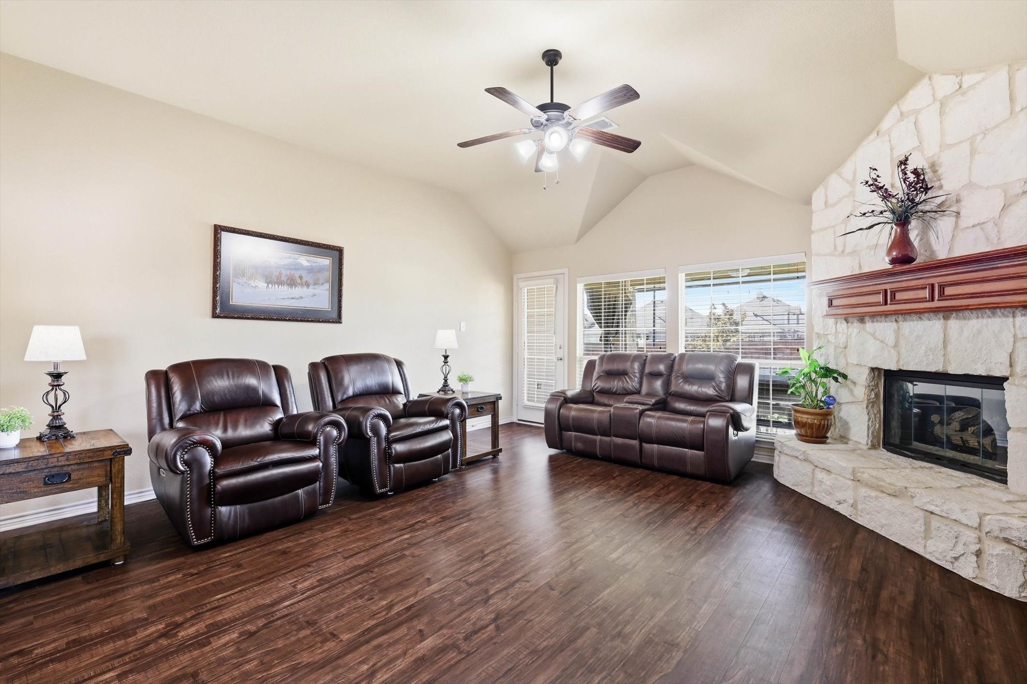 9445 Chuparosa Drive Fort Worth TX 76177