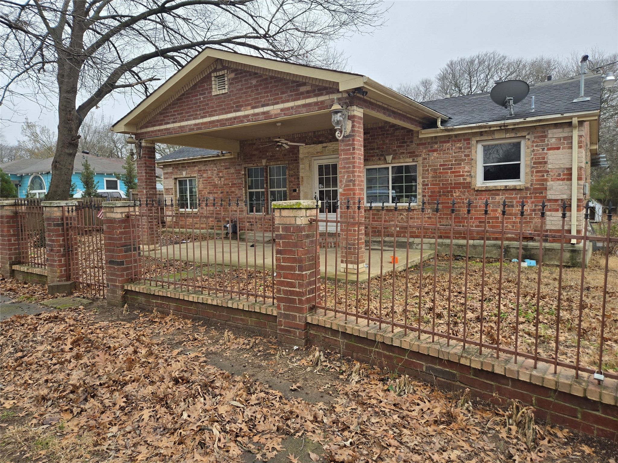 139 Bridges Street Dallas TX 75217