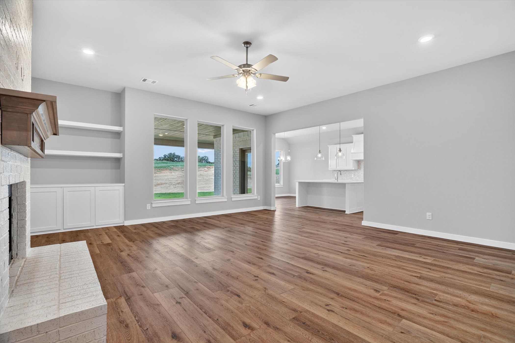 504 Clifton Court Springtown TX 76082