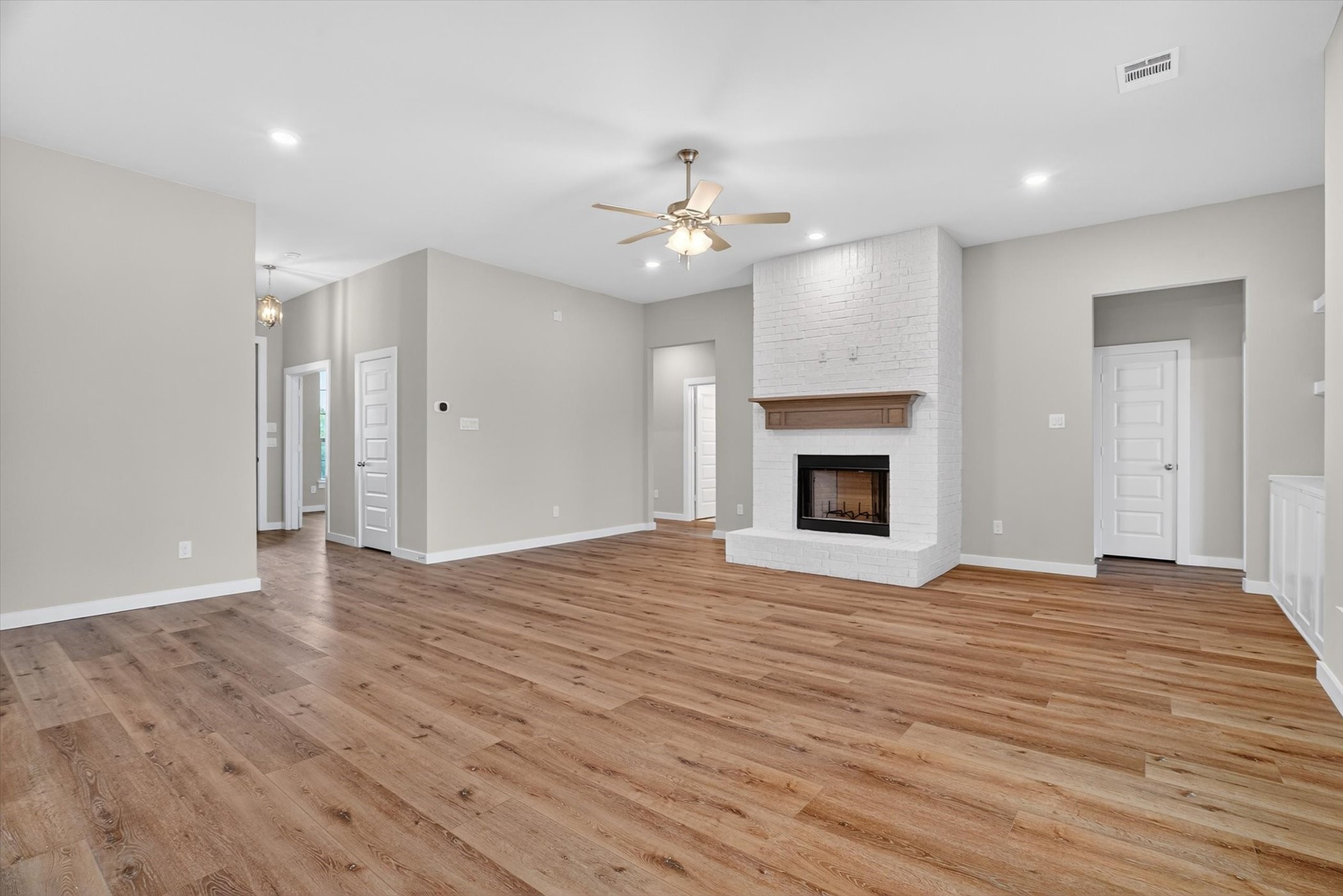 504 Clifton Court Springtown TX 76082
