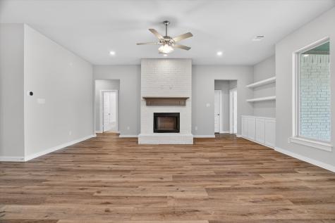 504 Clifton Court Springtown TX 76082