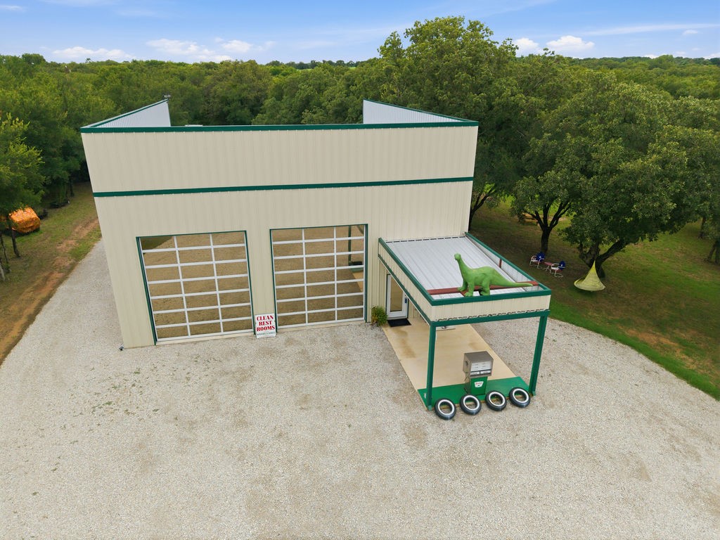 189 County Road 4767 Boyd TX 76023