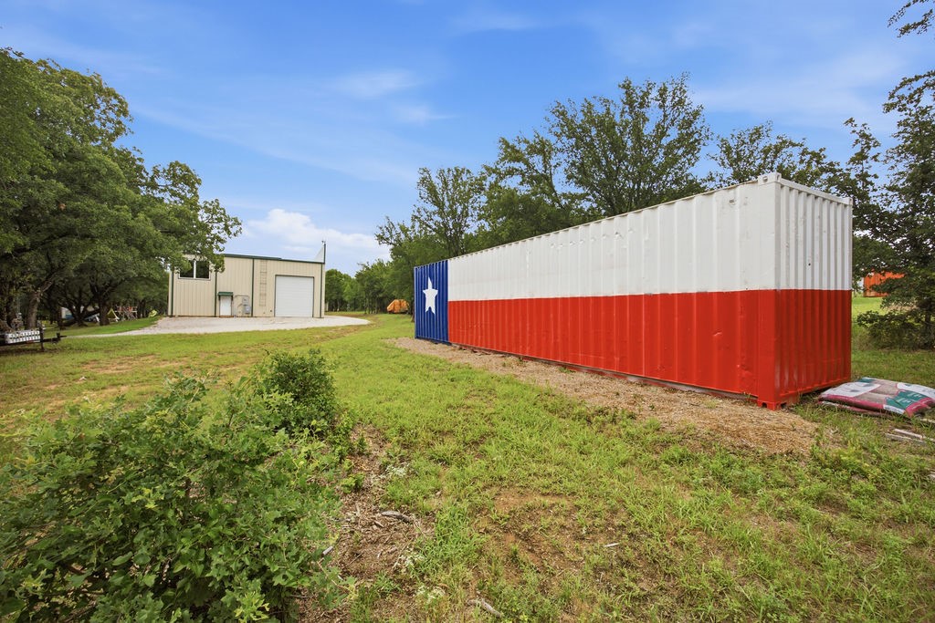 189 County Road 4767 Boyd TX 76023
