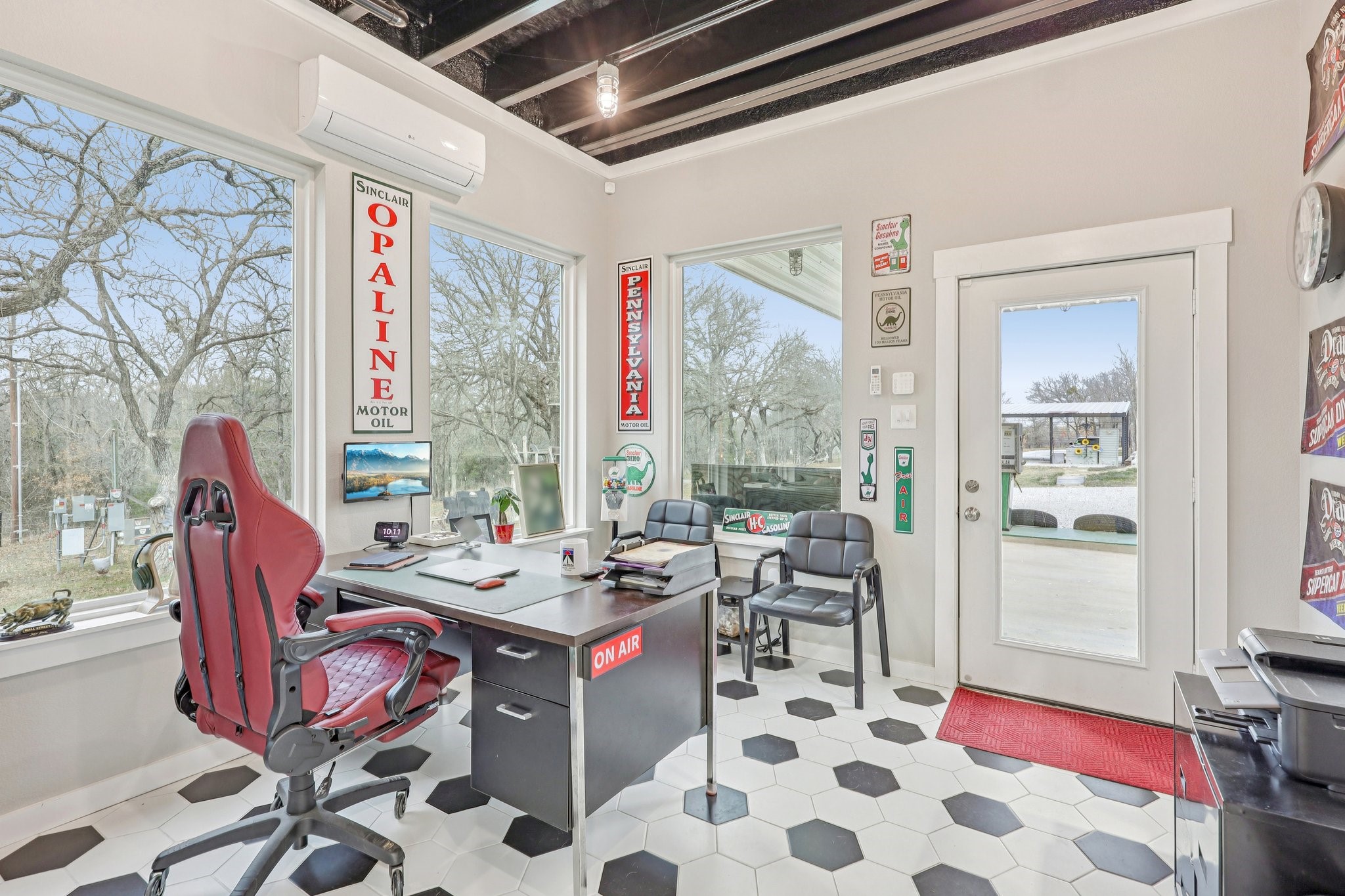 189 County Road 4767 Boyd TX 76023
